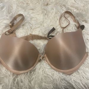 NWT Victoria secret very sexy add 2 cups bombshell bra